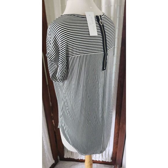 F02 I JOAH striped knit top NWT - Picture 2 of 9